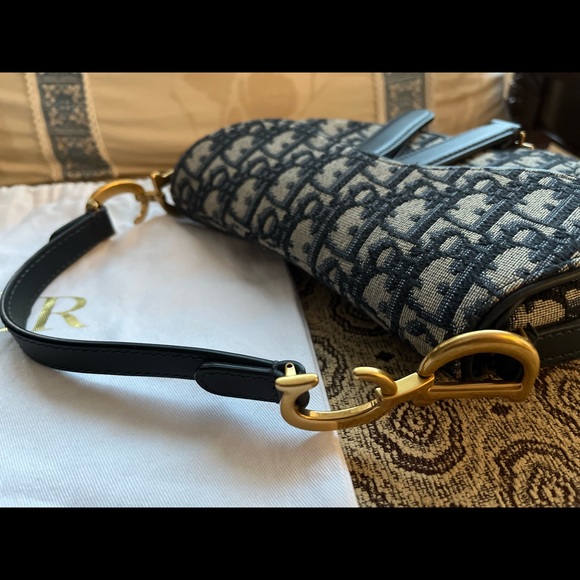 Dior mini oblique saddle bag retail price$3950 - Picture 5 of 7